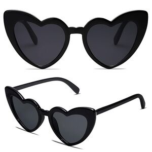 Heart Shaped Black Sunglasses Women’s Retro Cat Eye Sunglasses